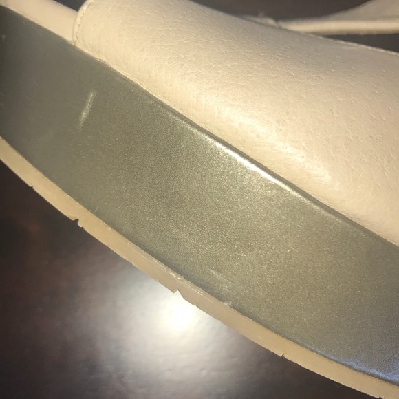 Nude Wedged Shoe - Picture 4 of 6